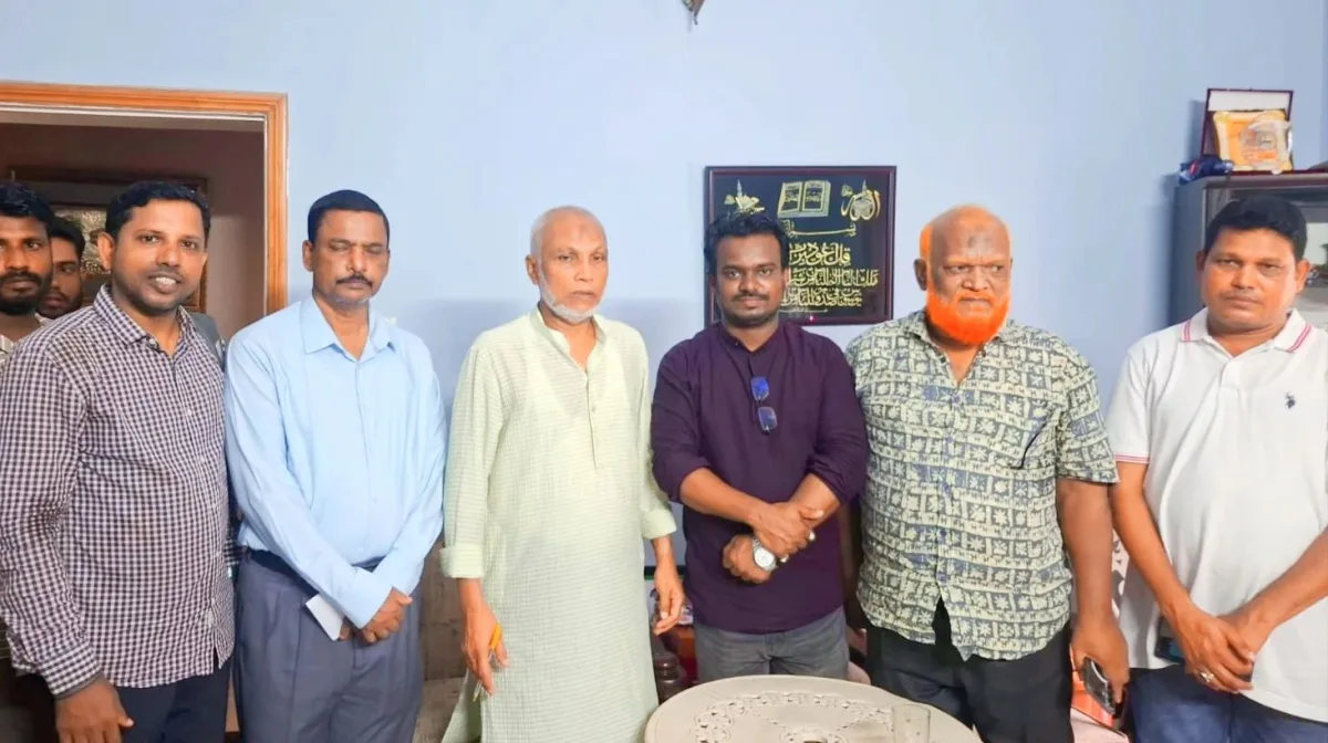 এমপি এরশাদ উল্লাহর সঙ্গে বিনয়বাঁশী শিল্পীগোষ্ঠীর নেতৃবৃন্দের সাক্ষাৎ